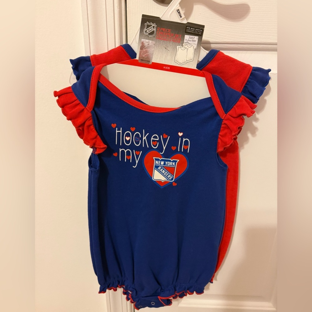 New York Rangers Onesie’s 18-24M